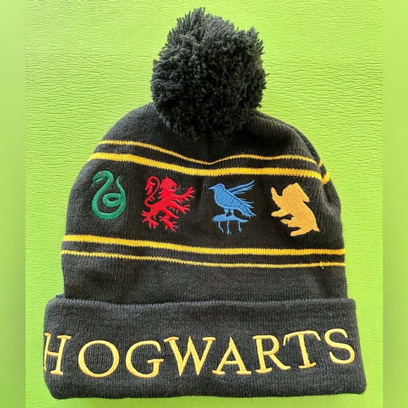 Warner Bros. Other - Harry Potter Hogwarts Knit Beanie Hat Ski Cap Black Pom Black Color Embroidery